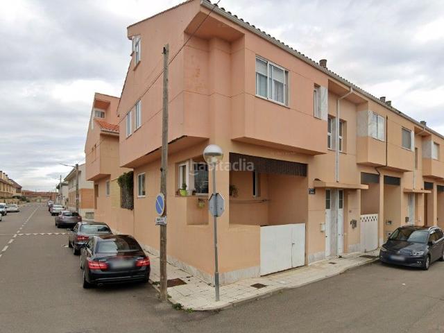 Chalet en venta en Monfarracinos, Castilla y León