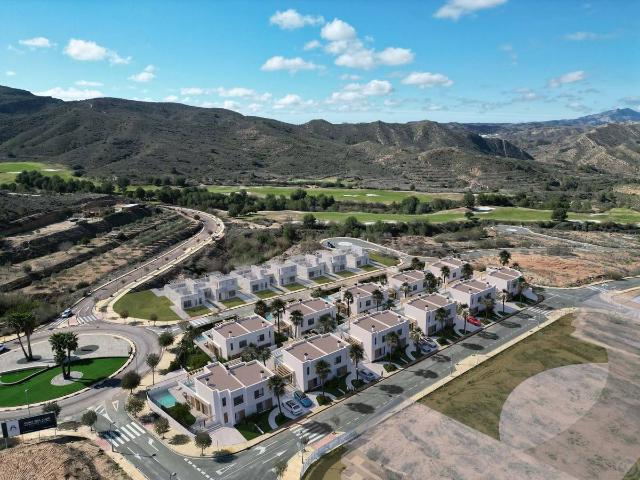Chalet en venta en Mujeres Deportistas, el Vinalopó Mitjà / El Vinalopó Medio