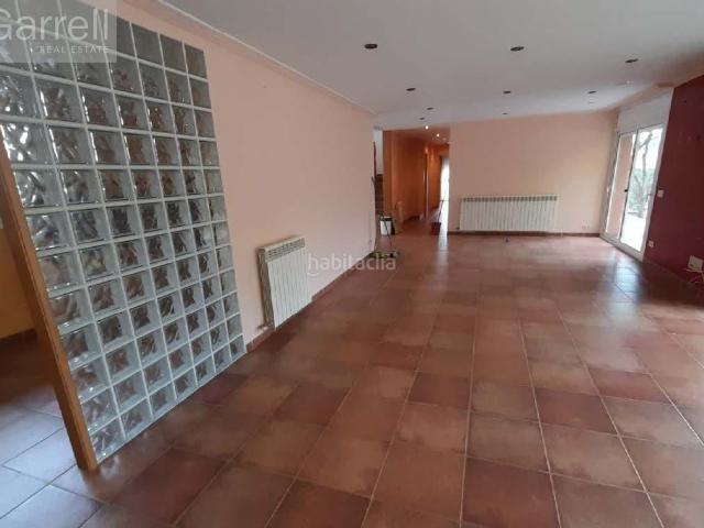 Chalet en venta en Montagut, Garrotxa