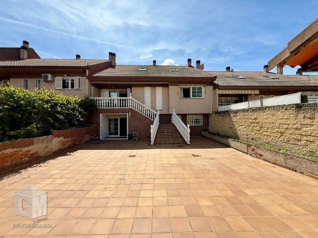 Chalet en venta en Rozas De Puerto Real, Madrid