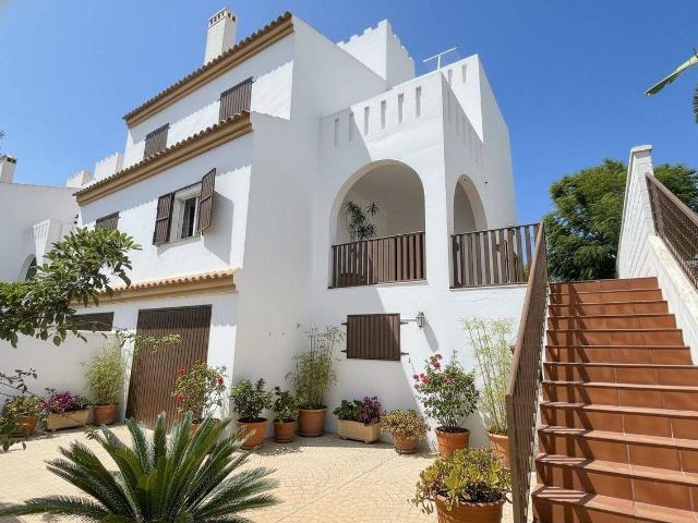 Chalet en venta en Pastrana, Costa Noroeste