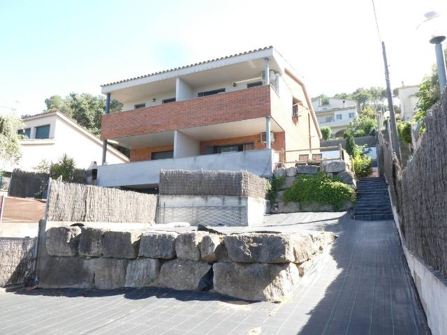Chalet en venta en Montornès Centre, Vallès Oriental