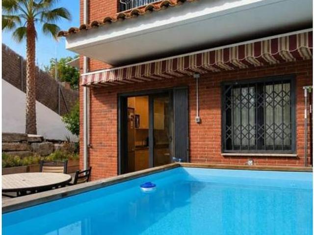 Chalet en venta en Montornès Centre, Montornès del Vallès