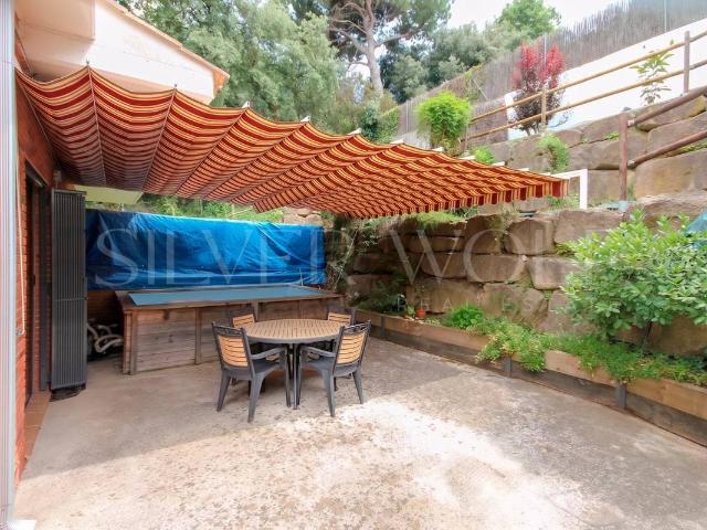 Chalet en venta en Montornès Centre, Vallès Oriental