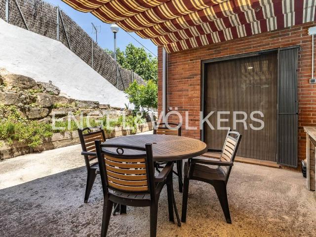 Chalet en venta en Montornès Centre, Vallès Oriental
