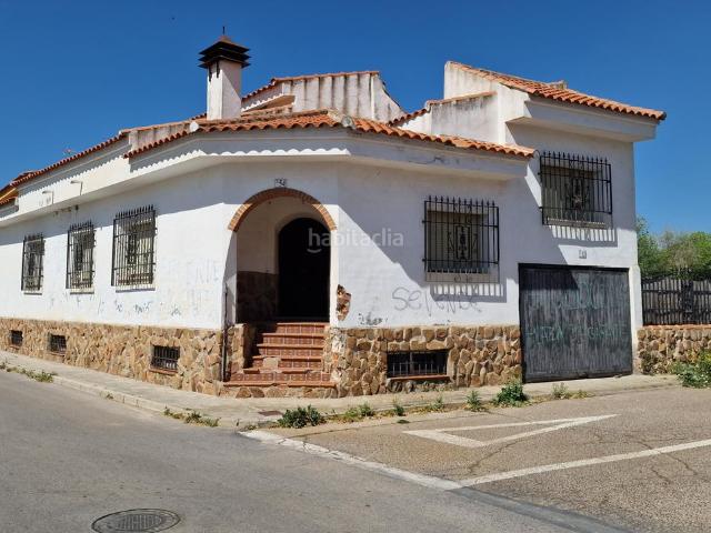 Villa en venta en Mora