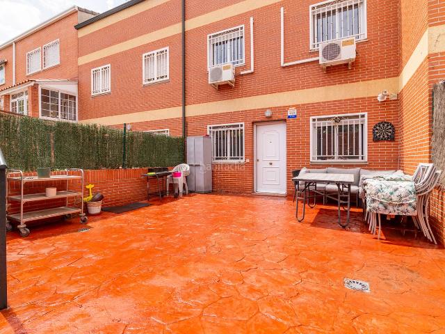 Chalet en venta en Móstoles, Madrid