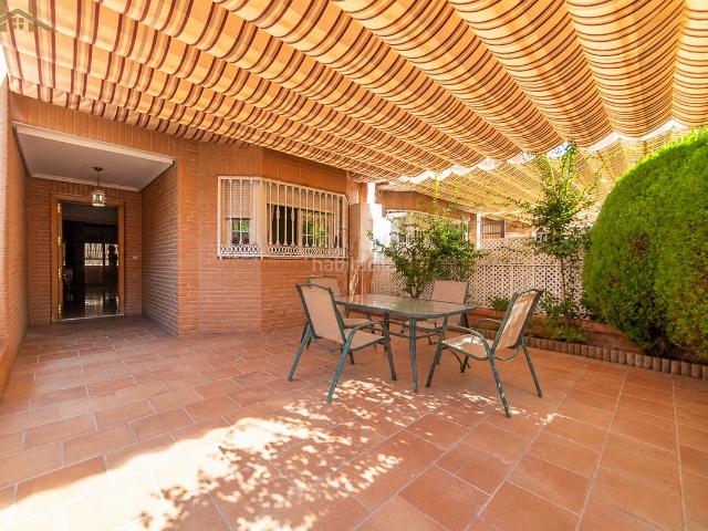 Chalet en venta en Móstoles, Madrid