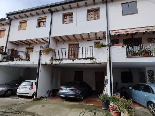Chalet en venta en Mucientes, Castilla y León