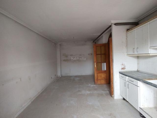 Chalet en venta en Mucientes, Castilla y León