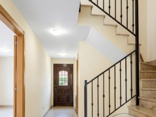Chalet en venta en Mucientes, Castilla y León