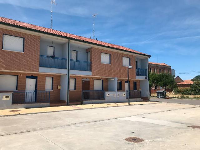 Chalet en venta en Nava Del Rey, Valladolid