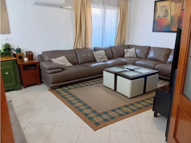 Chalet en venta en Navalagamella, Madrid