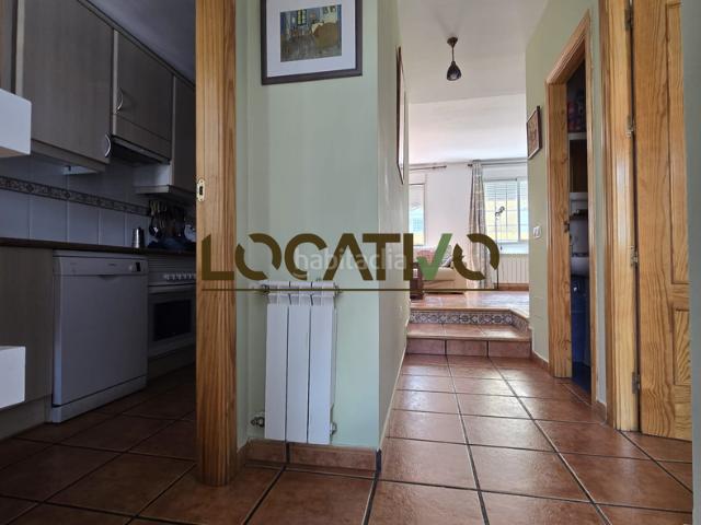 Villa en venta en Navalagamella