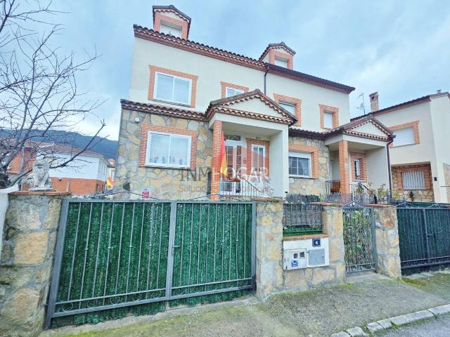Chalet en venta en Navaluenga, Castilla y León