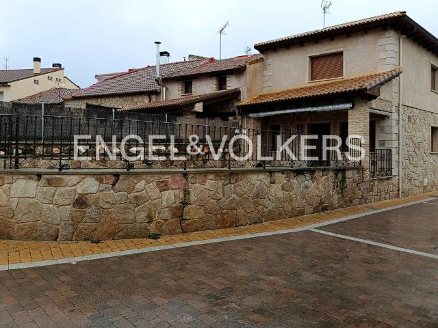 Chalet en venta en Navarredonda Y San Mamés, Madrid