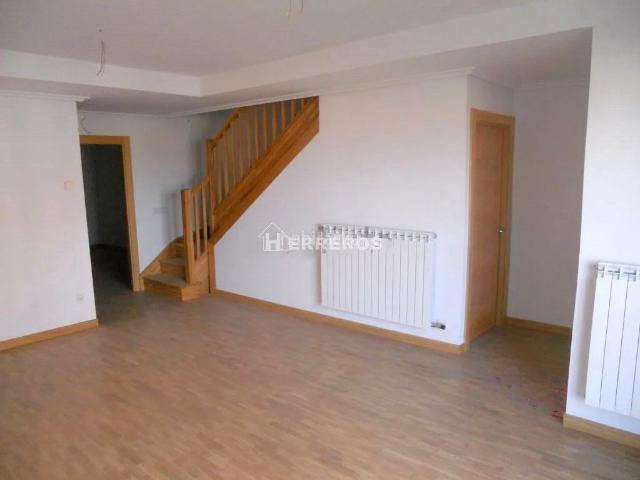 Chalet en venta en Navarrete, La Rioja