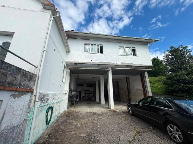 Chalet en venta en Neda, Ferrol