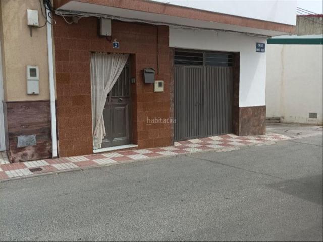 Villa en venta en Noalejo
