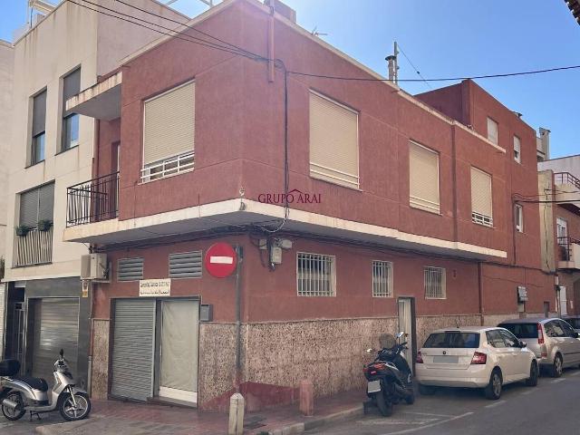 Villa en venta en Santa Pola