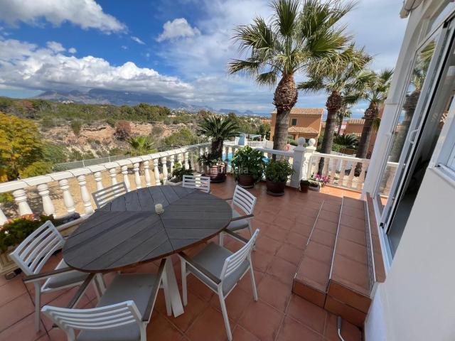 Chalet en venta en la Marina Baixa, Valencia