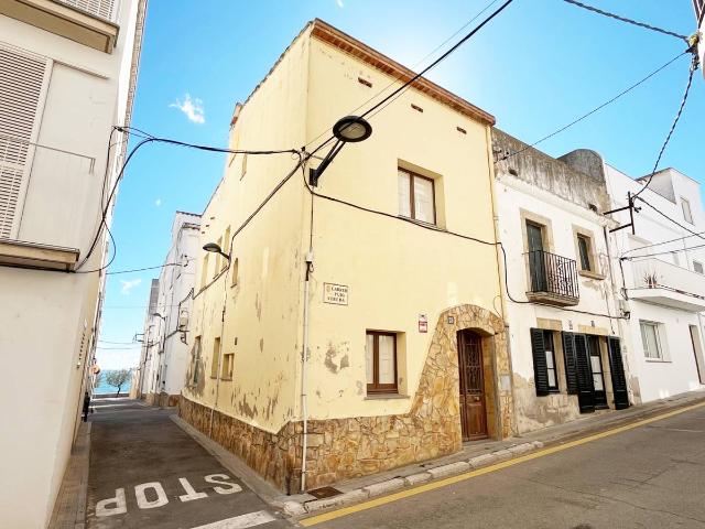 Chalet en venta en Camp dels Pilans, Alt Empordà