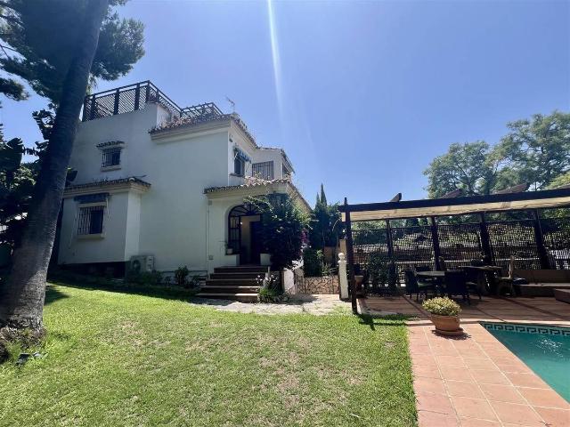Villa en venta en Marbella, Casco antiguo