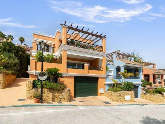 Villa en venta en Marbella, Casco antiguo