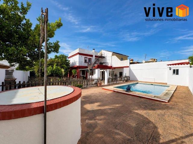 Chalet en venta en Mairena Pueblo, Mairena Del Aljarafe