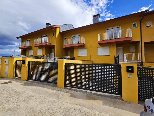 Chalet en venta en O Barco de Valdeorras, Valdeorras