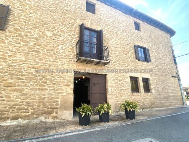Chalet en venta en Izarbeibar-Novenera, Navarra