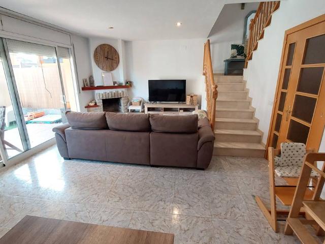 Villa en venta en Olèrdola, Sant Miquel d'Olèrdola