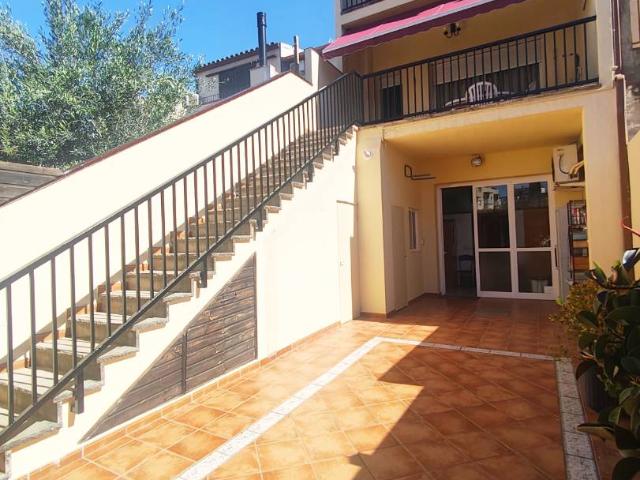 Chalet en venta en Olesa de Montserrat, Barcelona