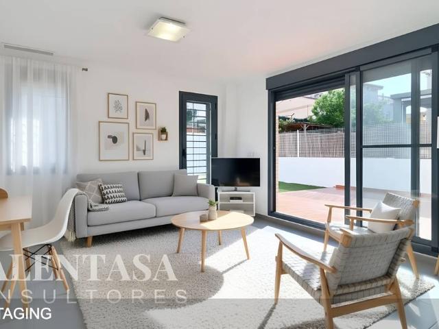 Chalet en venta en La Hoya de Buñol, Valencia