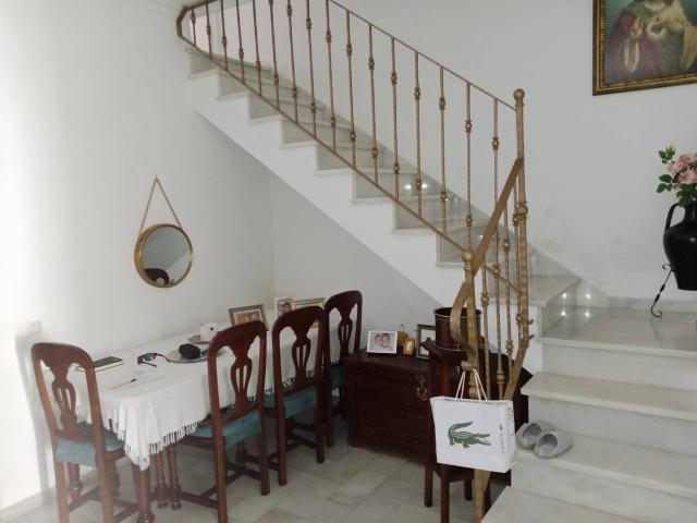 Chalet en venta en Olivares, Andalucía
