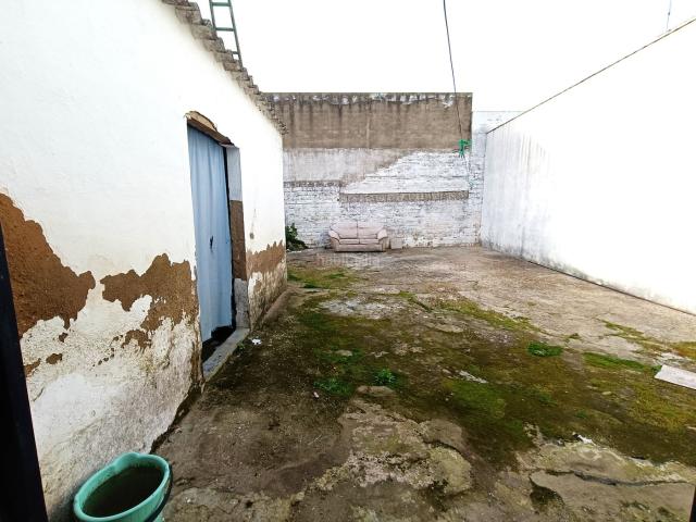 Chalet en venta en Olivares, Andalucía
