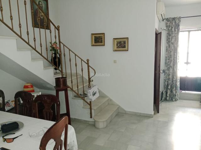 Chalet en venta en Olivares, Andalucía