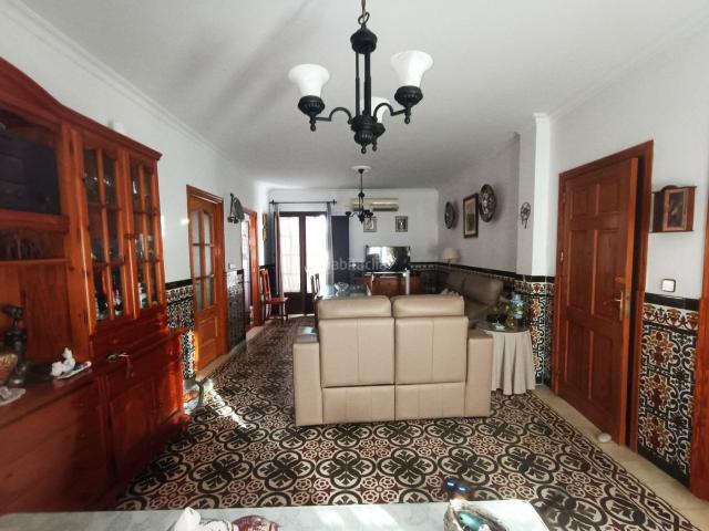 Chalet en venta en Olivares, Andalucía