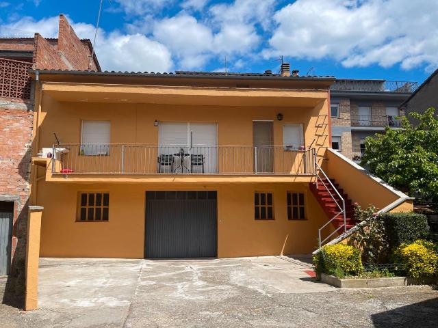 Villa en venta en Olot, Malagrida