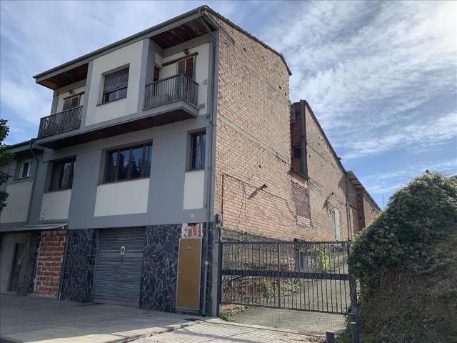 Chalet en venta en Olot, Malagrida