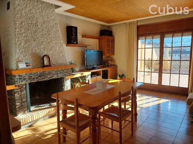 Villa en venta en Olot, Malagrida