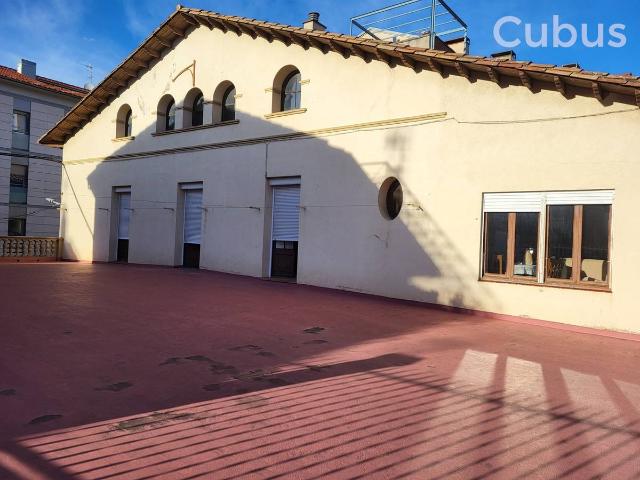 Villa en venta en Olot, Malagrida