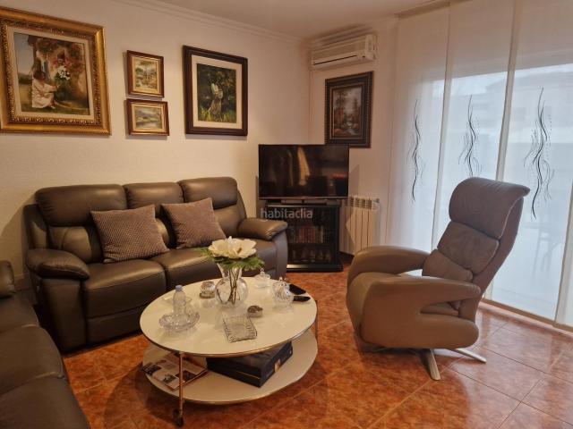 Villa en venta en Olot, les Tries