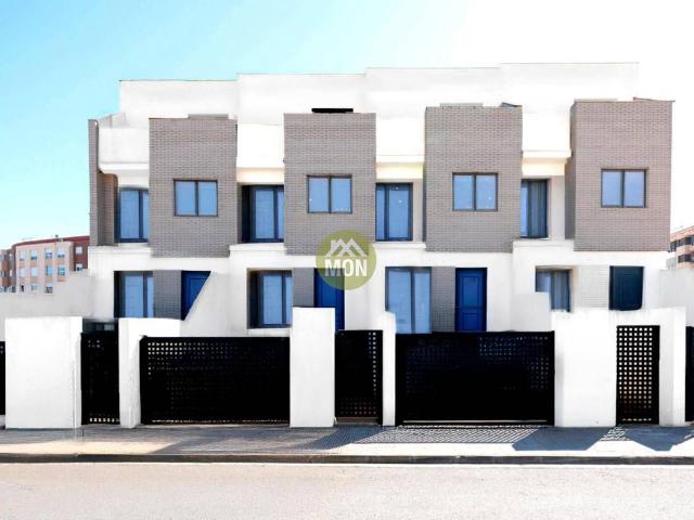 Chalet en venta en Onda, Valencia