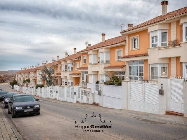 Chalet en venta en Ontígola, Castilla-La Mancha