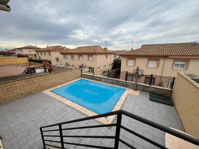 Chalet en venta en Ontígola, Toledo