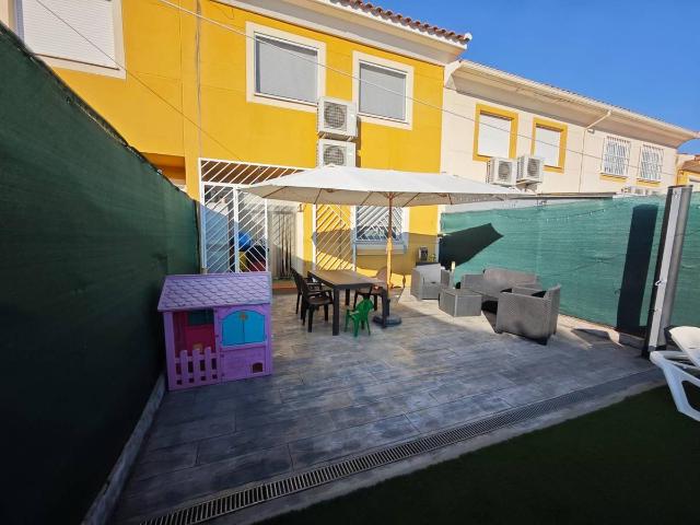 Chalet en venta en Ontígola, Castilla-La Mancha
