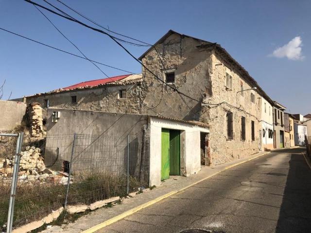 Villa en venta en Ontígola
