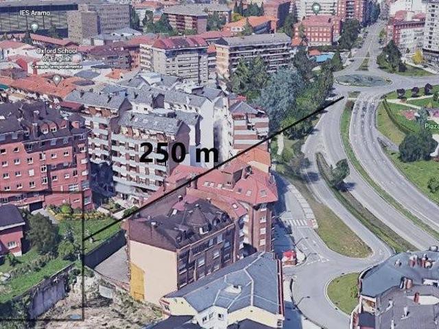 Casa en venta en Oviedo, Buenavista