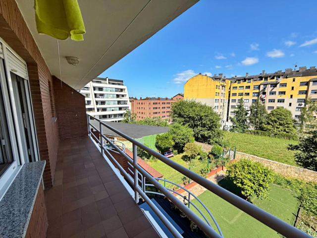 Chalet en venta en Centro, Oviedo